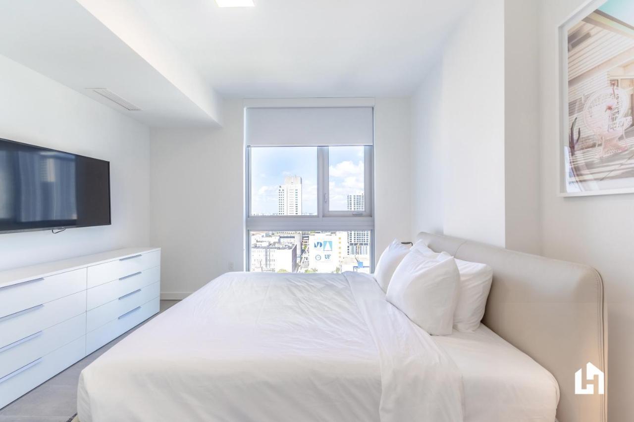 Downtown Miami Condos By Lua Host ภายนอก รูปภาพ
