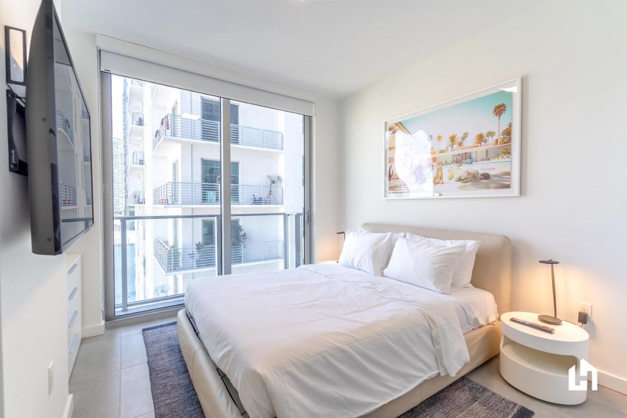 Downtown Miami Condos By Lua Host ภายนอก รูปภาพ