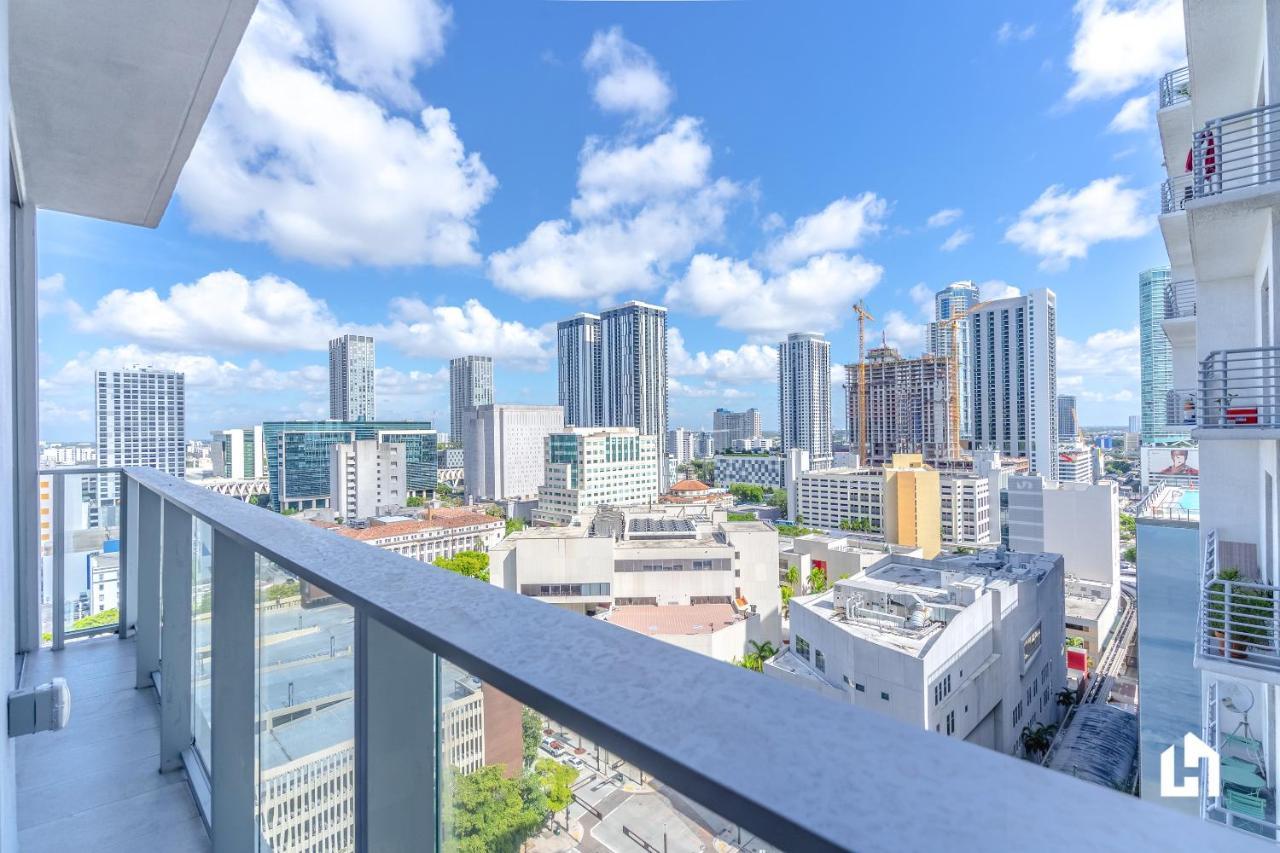 Downtown Miami Condos By Lua Host ภายนอก รูปภาพ