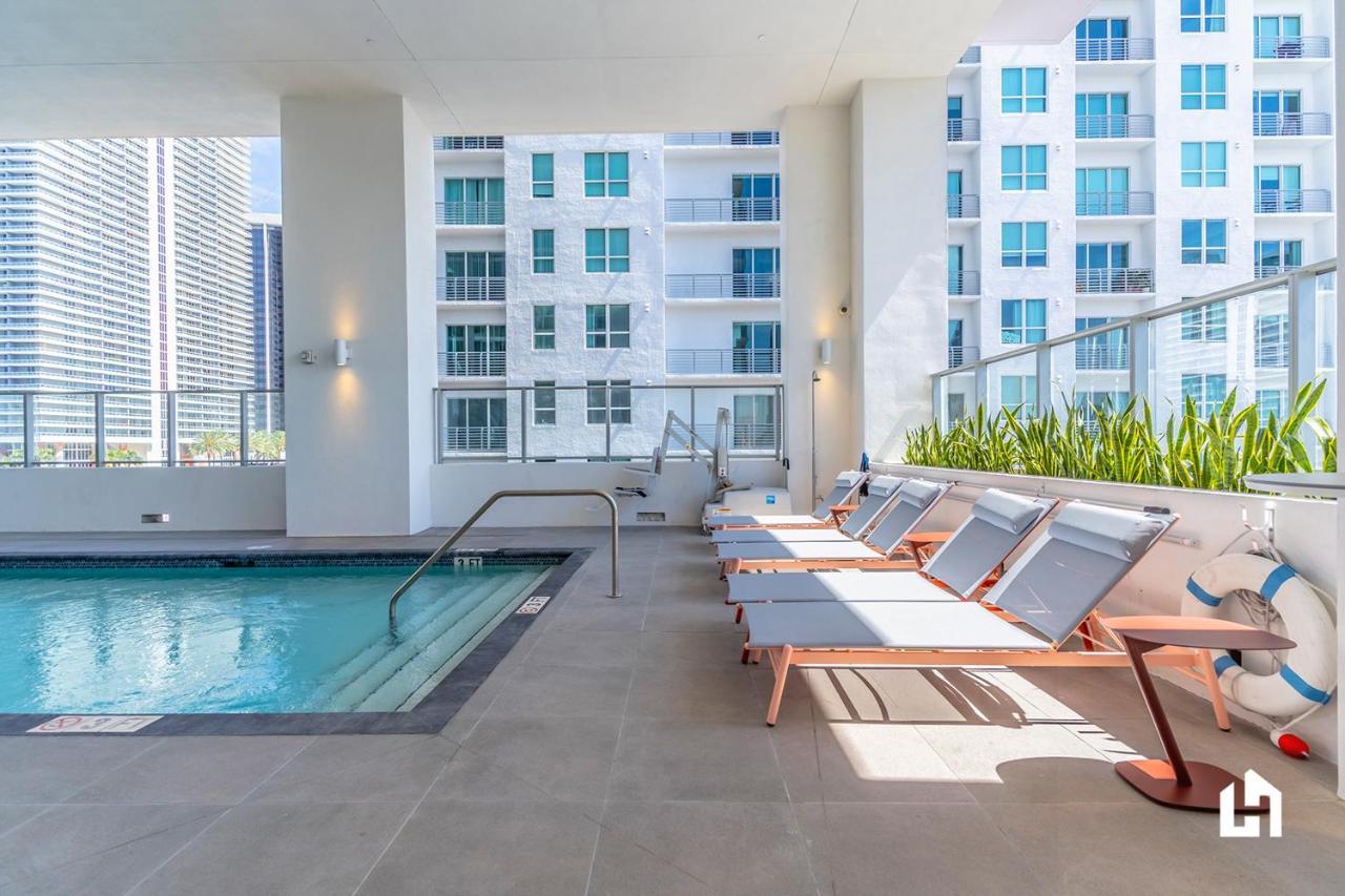 Downtown Miami Condos By Lua Host ภายนอก รูปภาพ