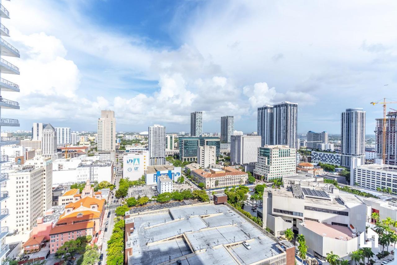 Downtown Miami Condos By Lua Host ภายนอก รูปภาพ