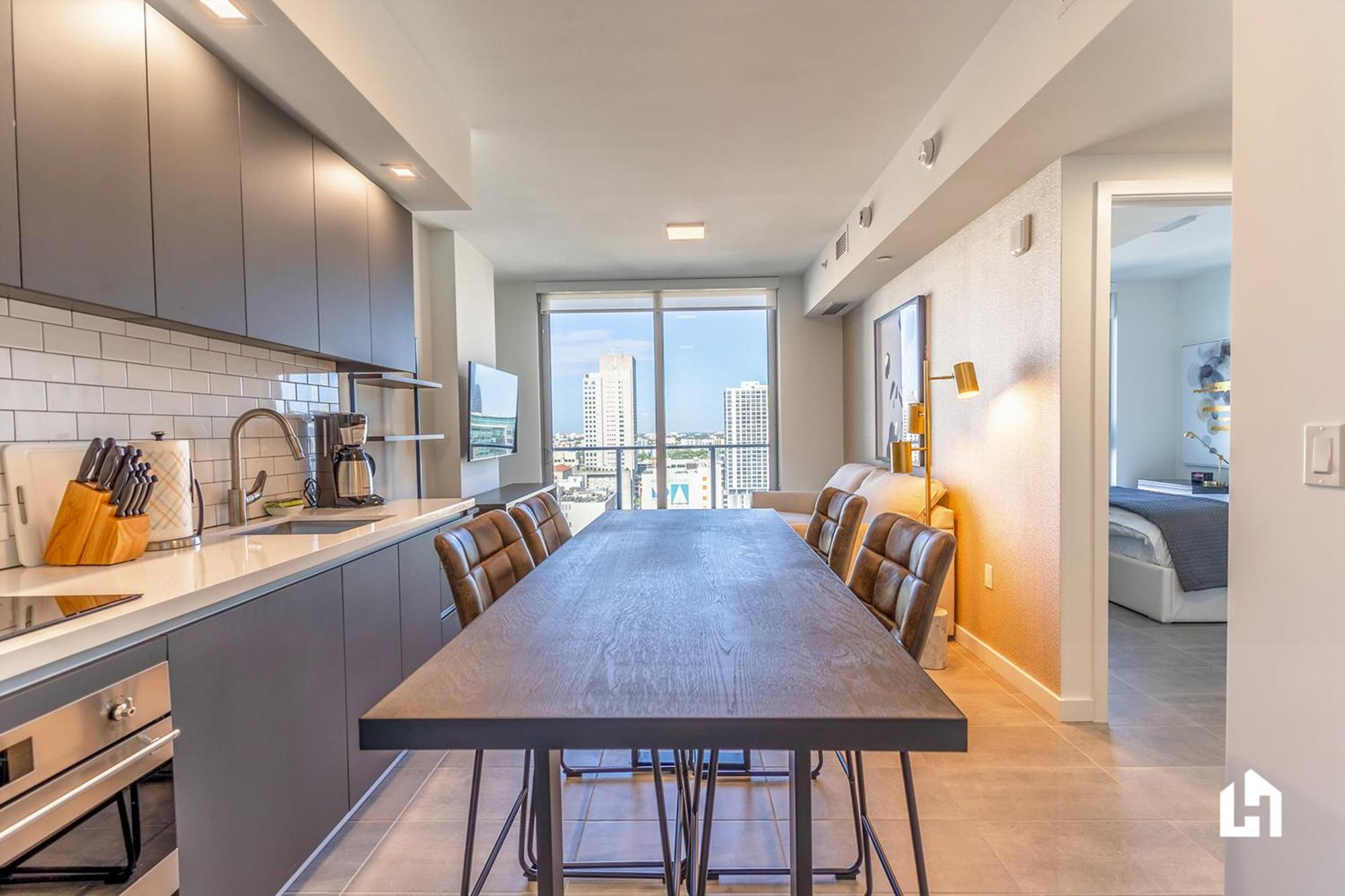 Downtown Miami Condos By Lua Host ภายนอก รูปภาพ