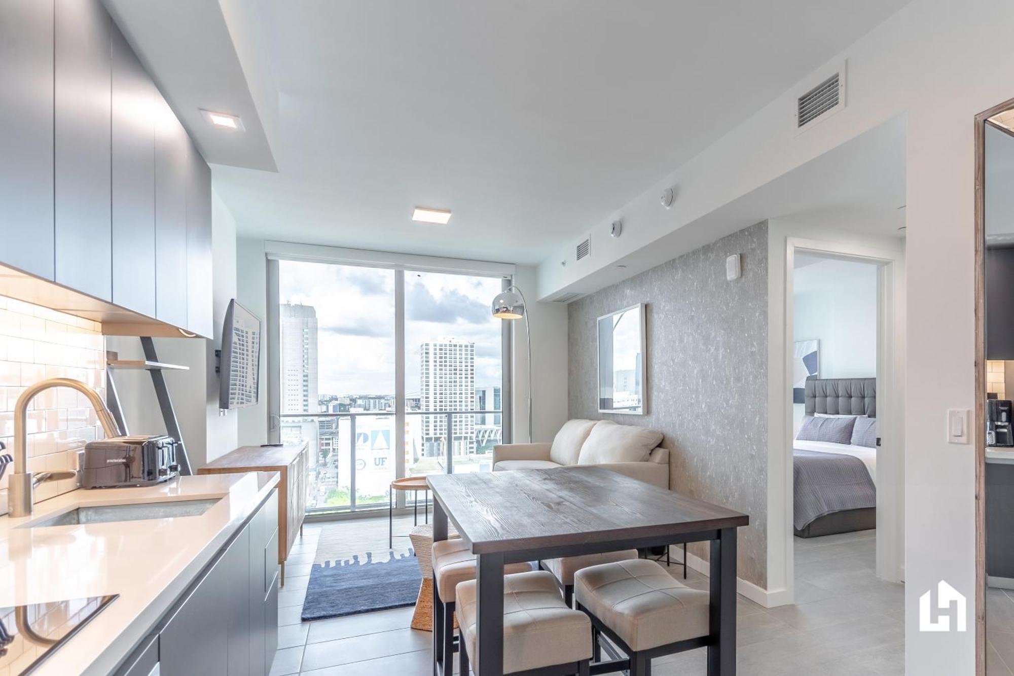 Downtown Miami Condos By Lua Host ภายนอก รูปภาพ